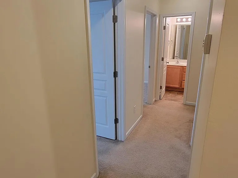 6824 Creft Cir — Photo 13