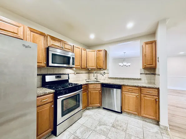 13 Cypress Ct, Lawrence Township, NJ 08648