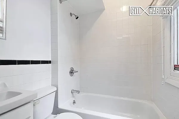 Rented by Corcoran | media 14