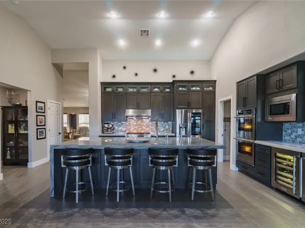 10616 Tyne Pl, Las Vegas, NV 89144