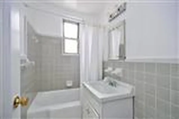 Sold by Chintan Trivedi | media 31