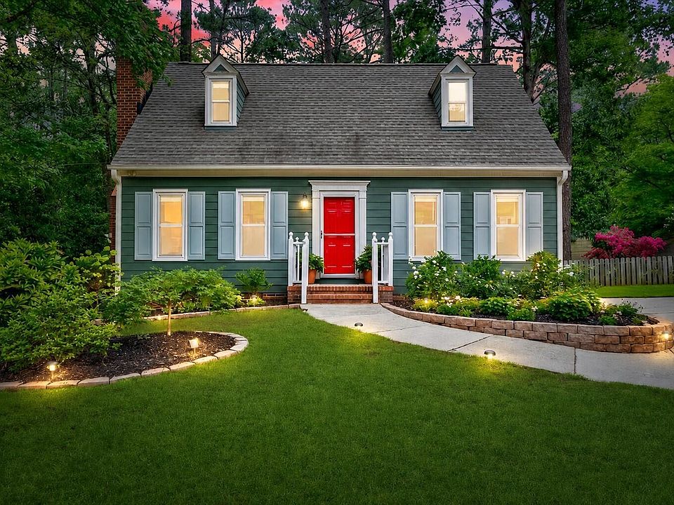 1st image of 2 Cottage Woods Ct