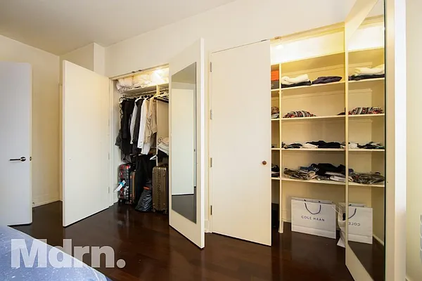 Rented by Mdrn Residential | media 35