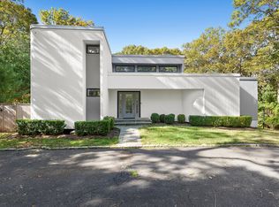 715 Hands Creek Rd, East Hampton, NY 11937