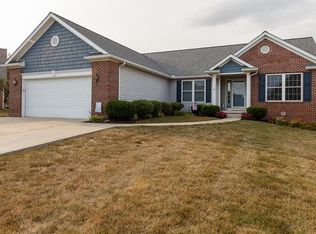 1893 Abbots Pond Cir NE, Canton, OH 44721