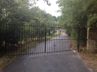 21195 Lowe Davis Rd, Covington, LA 70435