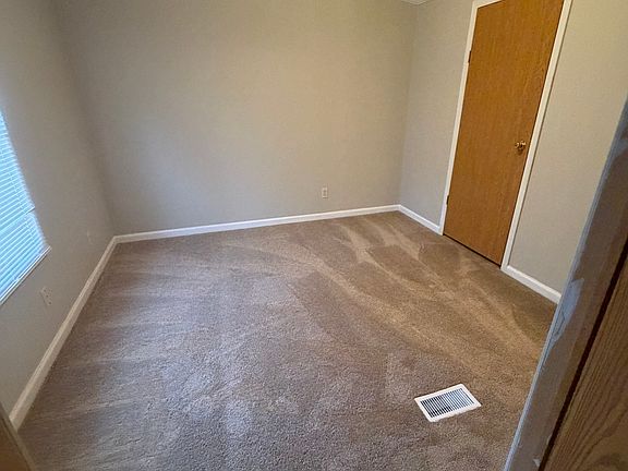 3rd image of 4017 Eutaw Dr
