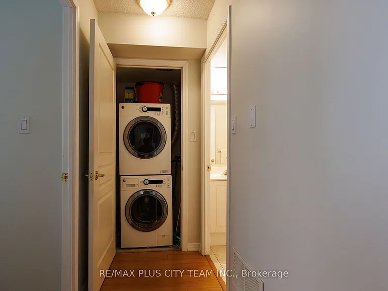 29 Northern Heights Dr #209 — Photo 9