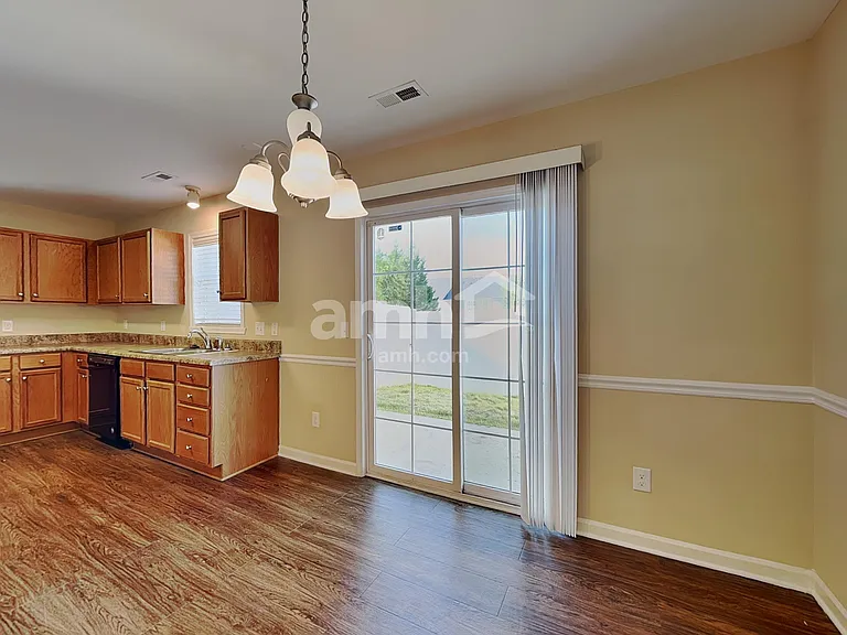 4020 Tarrant Trace Cir — Photo 4