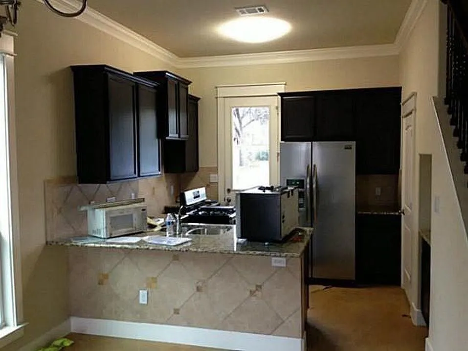4 bed, 1557 sqft, $3,495 — Photo 3