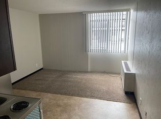 7631 Hickman Rd #133, Urbandale, IA 50322