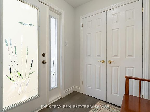 4th image of 228 Bayshore Rd