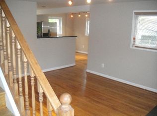 10635 Ashby Pl, Fairfax, VA 22030