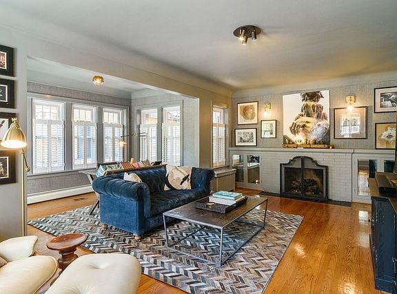 4th image of 929 Linden Ave