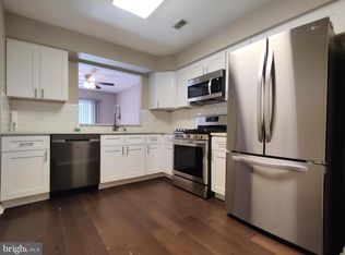 2805 Saxony Dr, Mount Laurel, NJ 08054