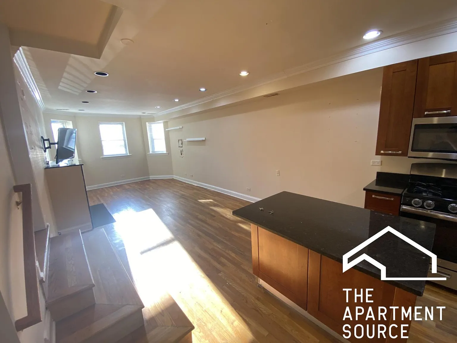 6935 North Oakley Avenue #G — Photo 3