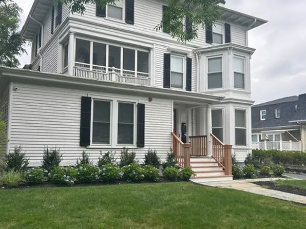 28 Franklin Pl APT 3, Morristown, NJ 07960