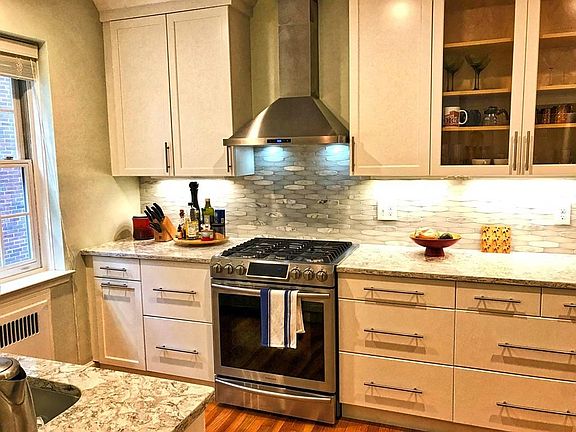 4th image of 50 Browne St APT 4