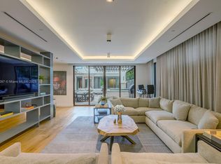 350 Meridian Ave #PENTHOUSE, Miami Beach, FL 33139