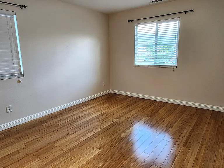 16825 Maidstone Ln — Photo 16