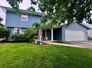 1115 Hiawatha Dr, Beaver Dam, WI 53916