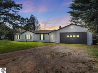 4735 Murray Ln, East Jordan, MI 49727