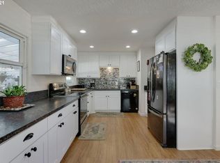 12731 NE Multnomah St, Portland, OR 97230