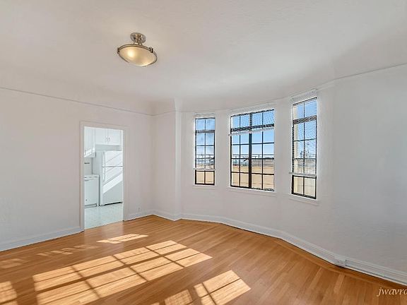 2nd image of 56 Hermann St #55-606