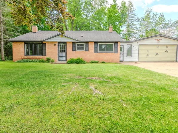 815 WOODVIEW DRIVE, Stevens Point, WI 54482