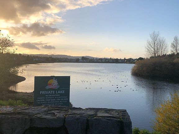 View of the Lake Entryway