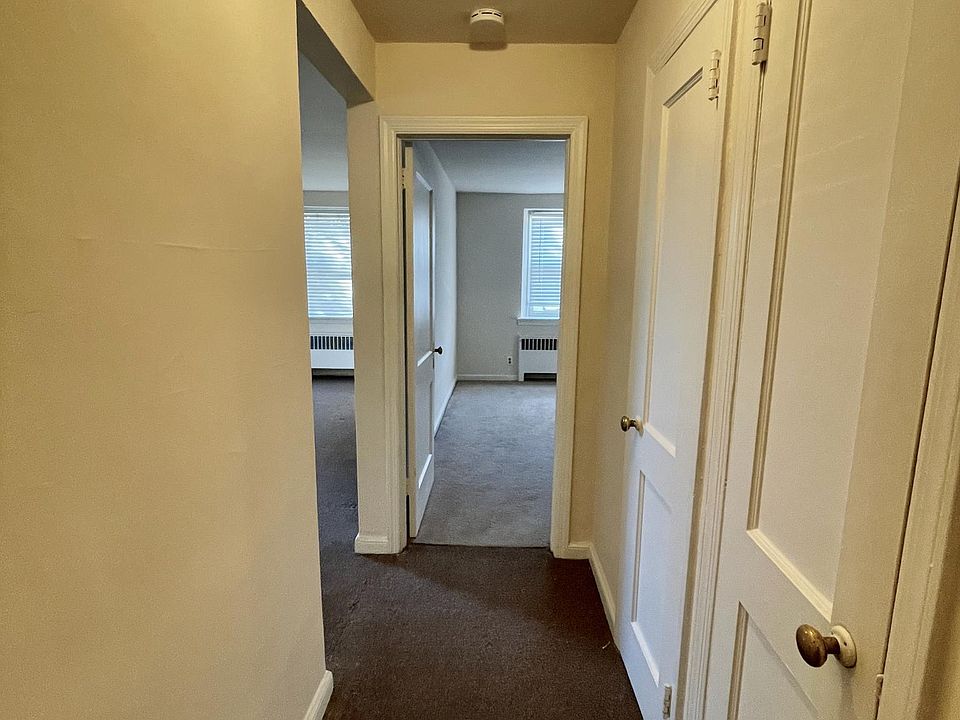Apartment Entrance Way