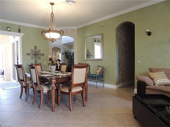 5th image of 11833 Pine Timber Ln