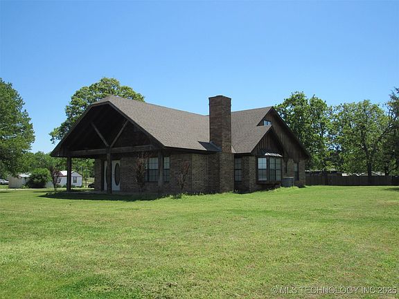 3rd image of 16957 County Road 3590