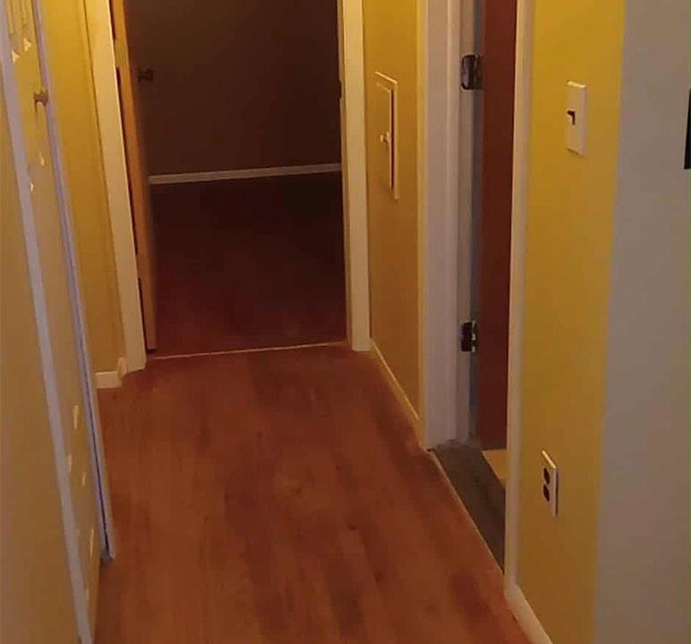 8495 Potomac Ave, photo 5