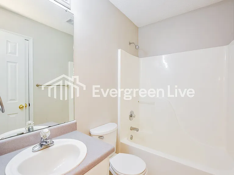 121 Lamirda Ct NW — Photo 13