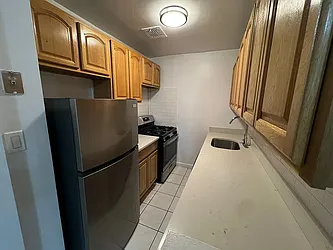 1110 Stadium Avenue, #LG