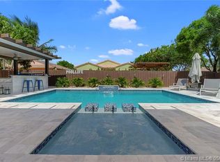 6333 SW 158th Pl, Miami, FL 33193