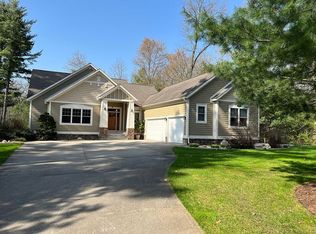 3998 Darcliff Ln, Twin Lake, MI 49457