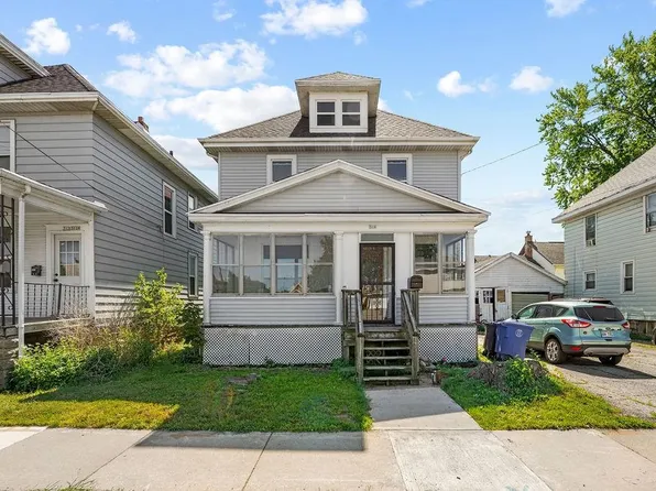 310 Broad St, Oshkosh, WI 54901