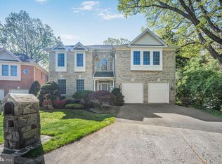 7401 Honesty Way, Bethesda, MD 20817