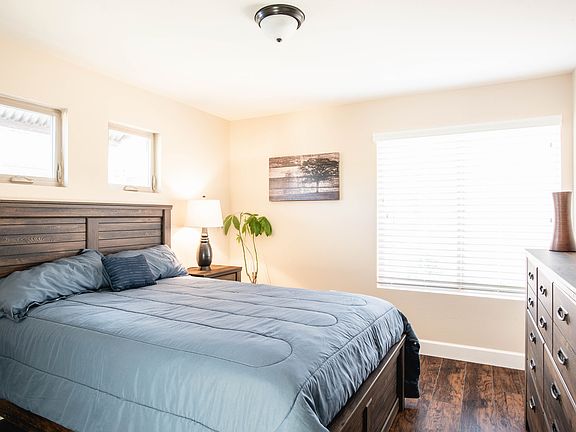 5th image of 9405 Avenida Maria #108