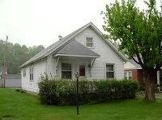 511 S Chelsea St, Sistersville, WV 26175