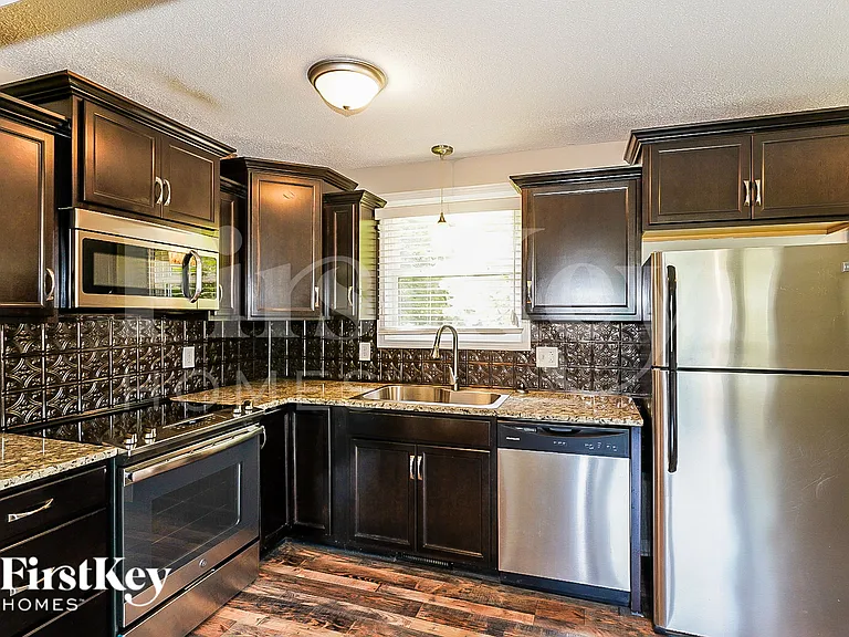 2270 Provo Dr — Photo 5