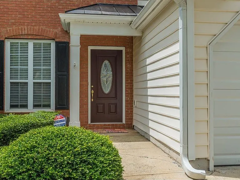 3261 Serenade Ct — Photo 2