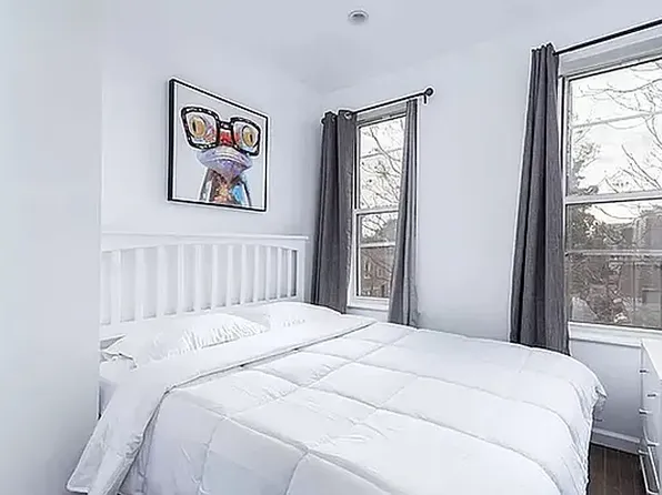 644 Wilson Avenue image 7 of 13