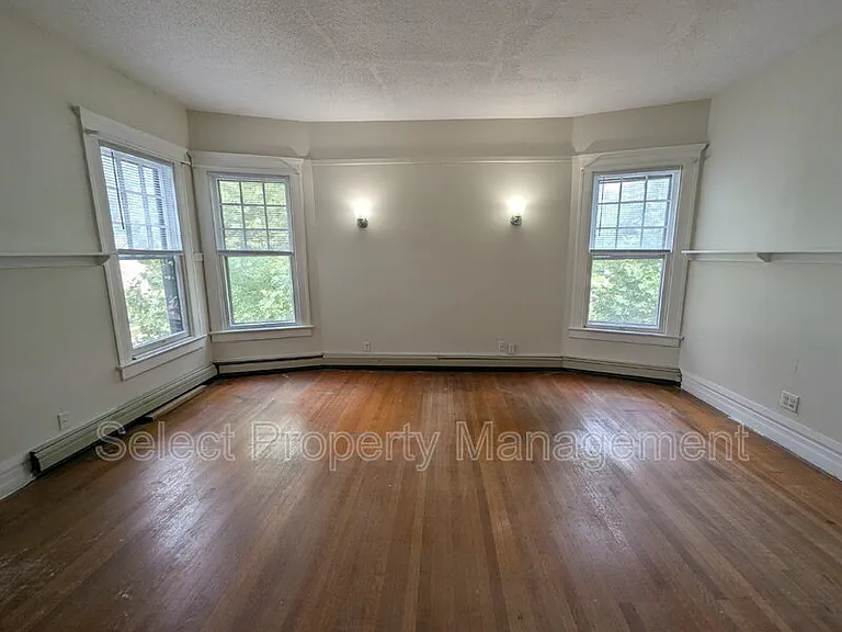 1025 Crescent Ave — Photo 21