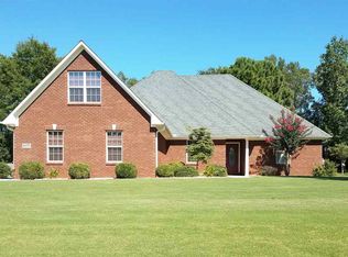 16970 Woodhaven Dr, Athens, AL 35613