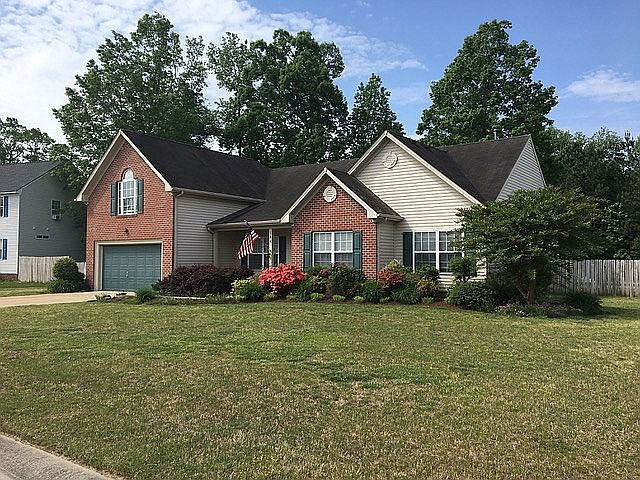 1st image of 504 Deer Run Ct