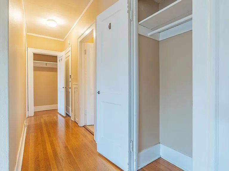 Chandler Hall — Photo 18