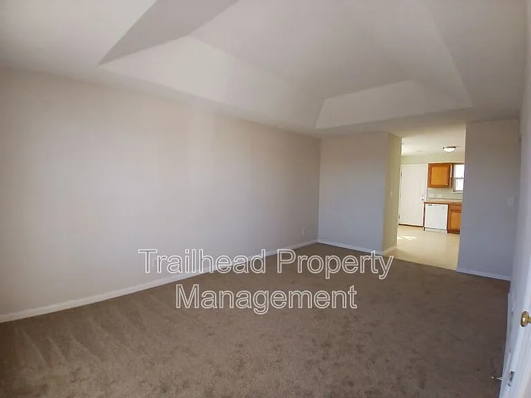 1100 N Noland Rd #D — Photo 2